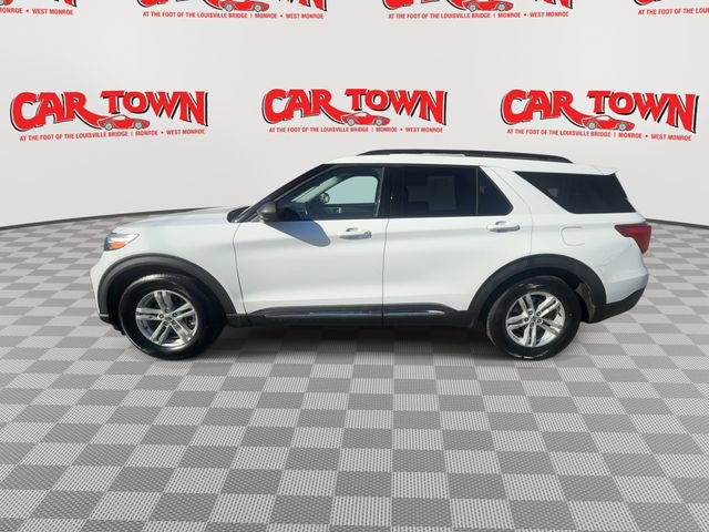 Used 2020 Ford Explorer XLT image 5