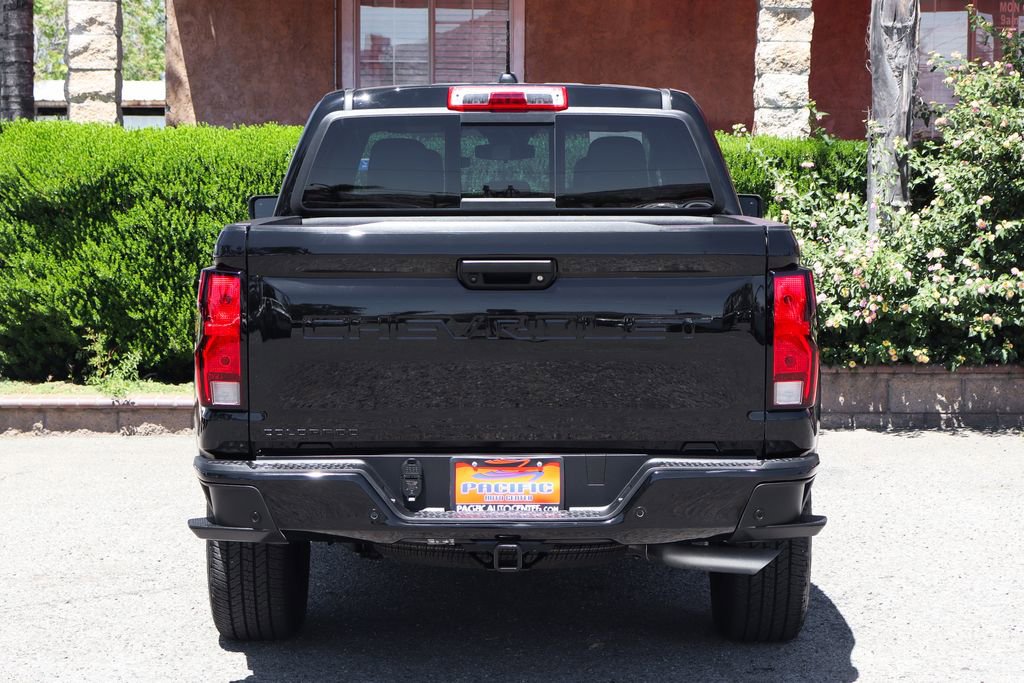 Used 2025 Chevrolet Colorado W/T w/ WT Custom Package RWD image 7