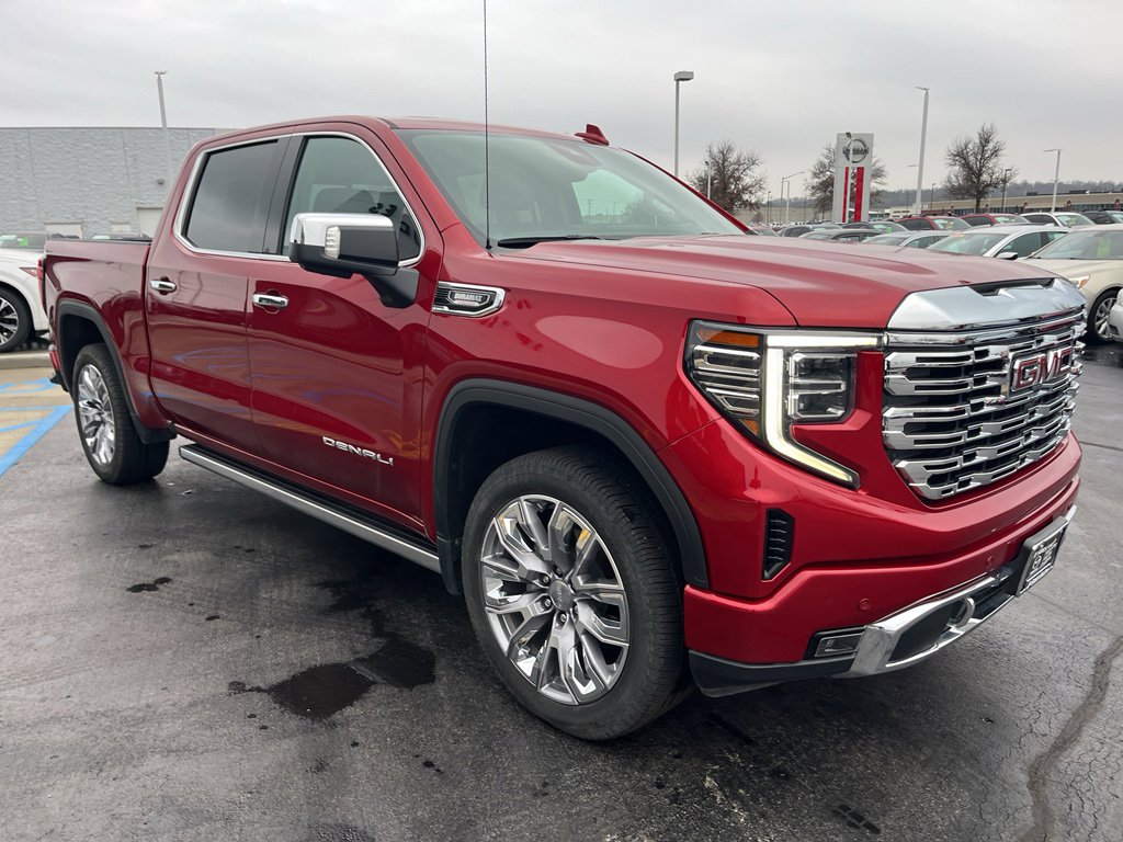 Used 2024 GMC Sierra 1500 Denali w/ Denali Reserve Package image 5