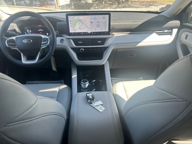 New 2026 Ford Explorer Active w/ Active Comfort Package RWD image 13