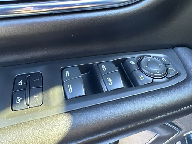 Used 2022 Chevrolet Tahoe Z71 w/ Luxury Package image 28