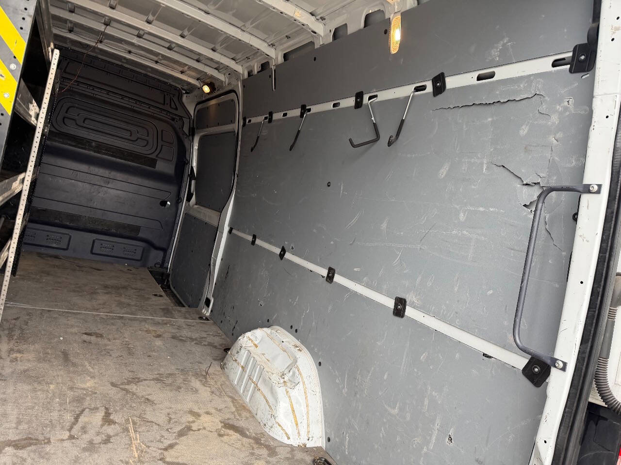 Used 2020 Freightliner Sprinter 2500 image 20