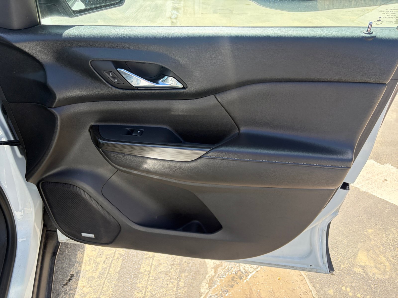 Used 2018 GMC Acadia SLT AWD/4WD image 30