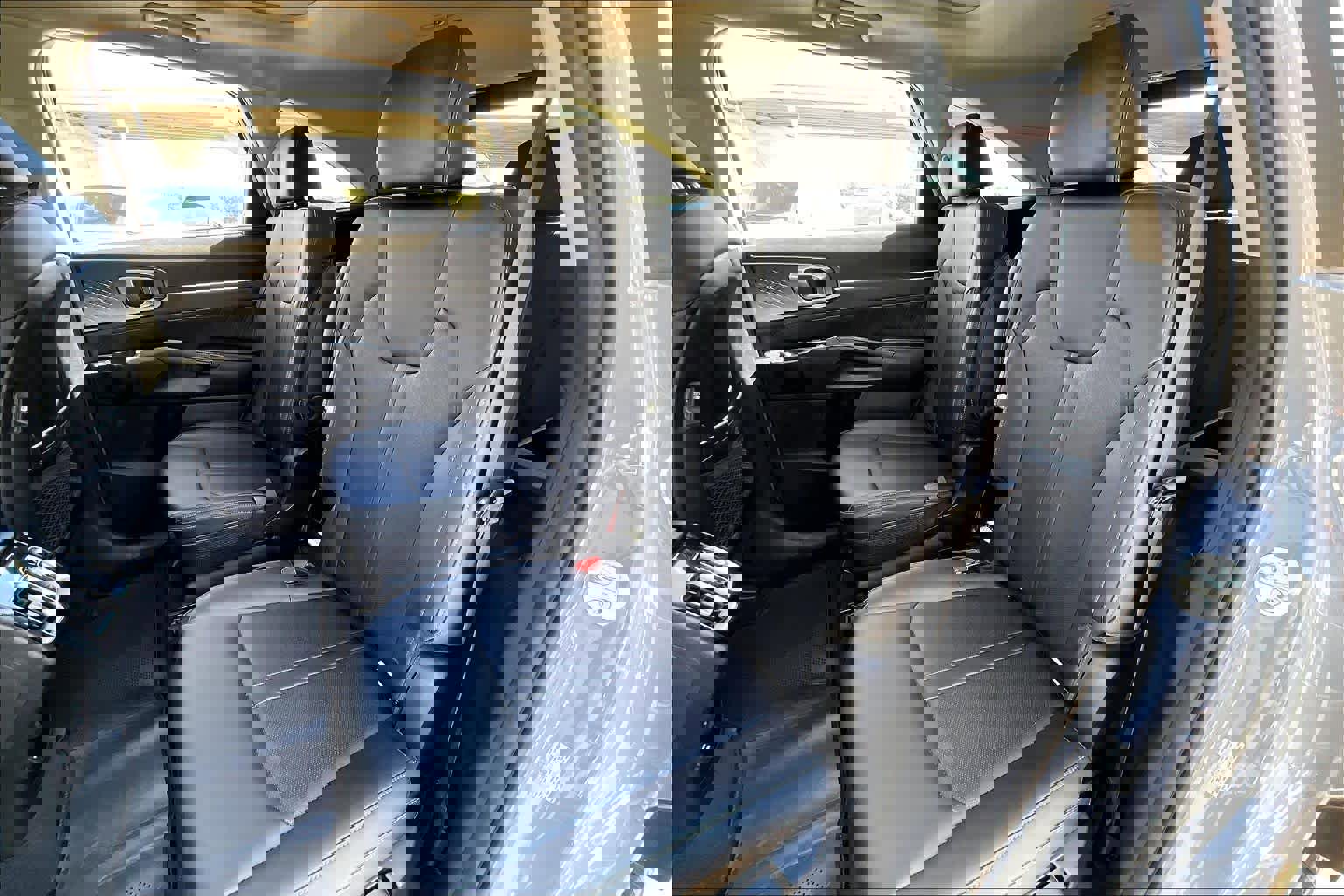 Used 2023 Kia Sorento SX image 21