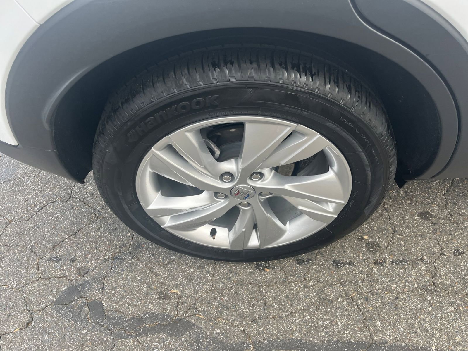 Used 2025 Buick Encore GX Preferred image 23