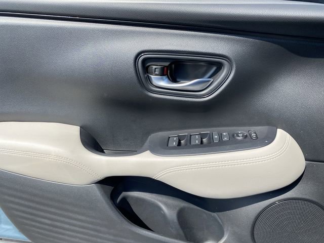 New 2026 Honda HR-V LX image 41