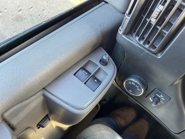 Used 2022 GMC Savana 2500 w/ Driver Convenience Package image 19
