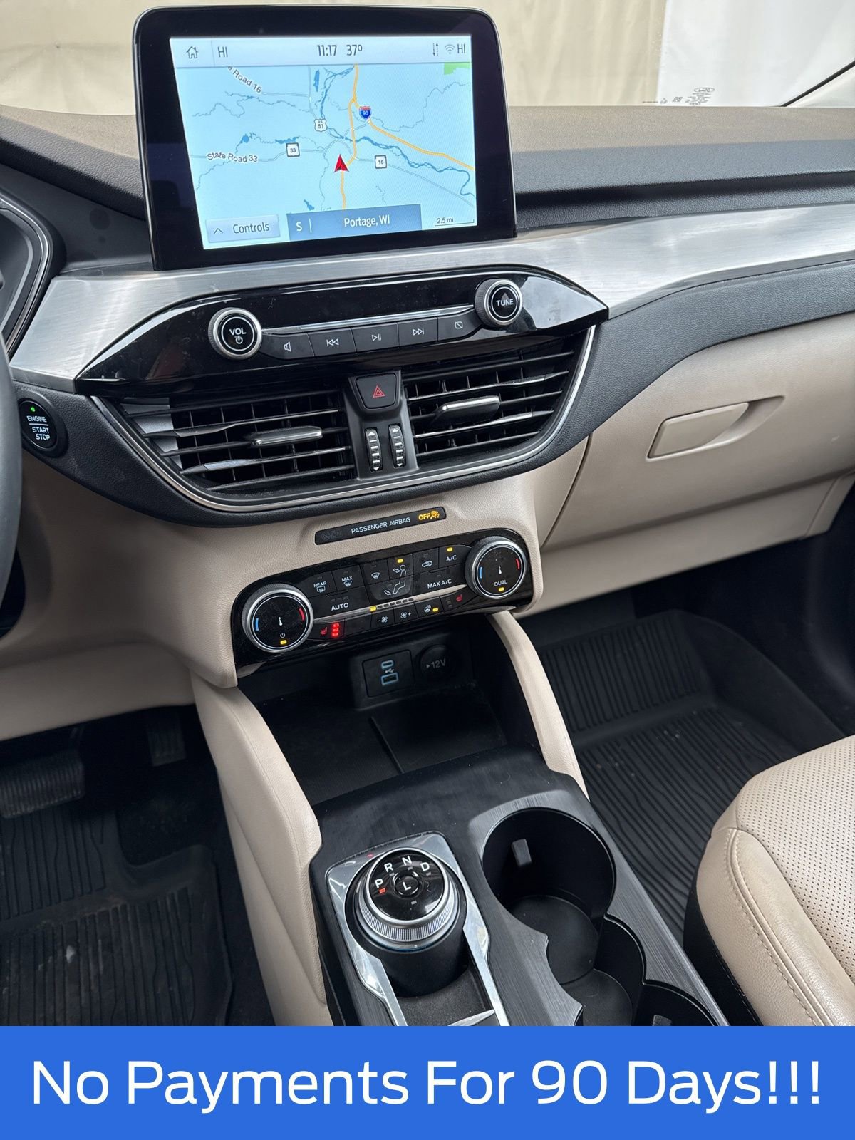 Certified 2022 Ford Escape Titanium w/ Class II Trailer Tow Package image 16