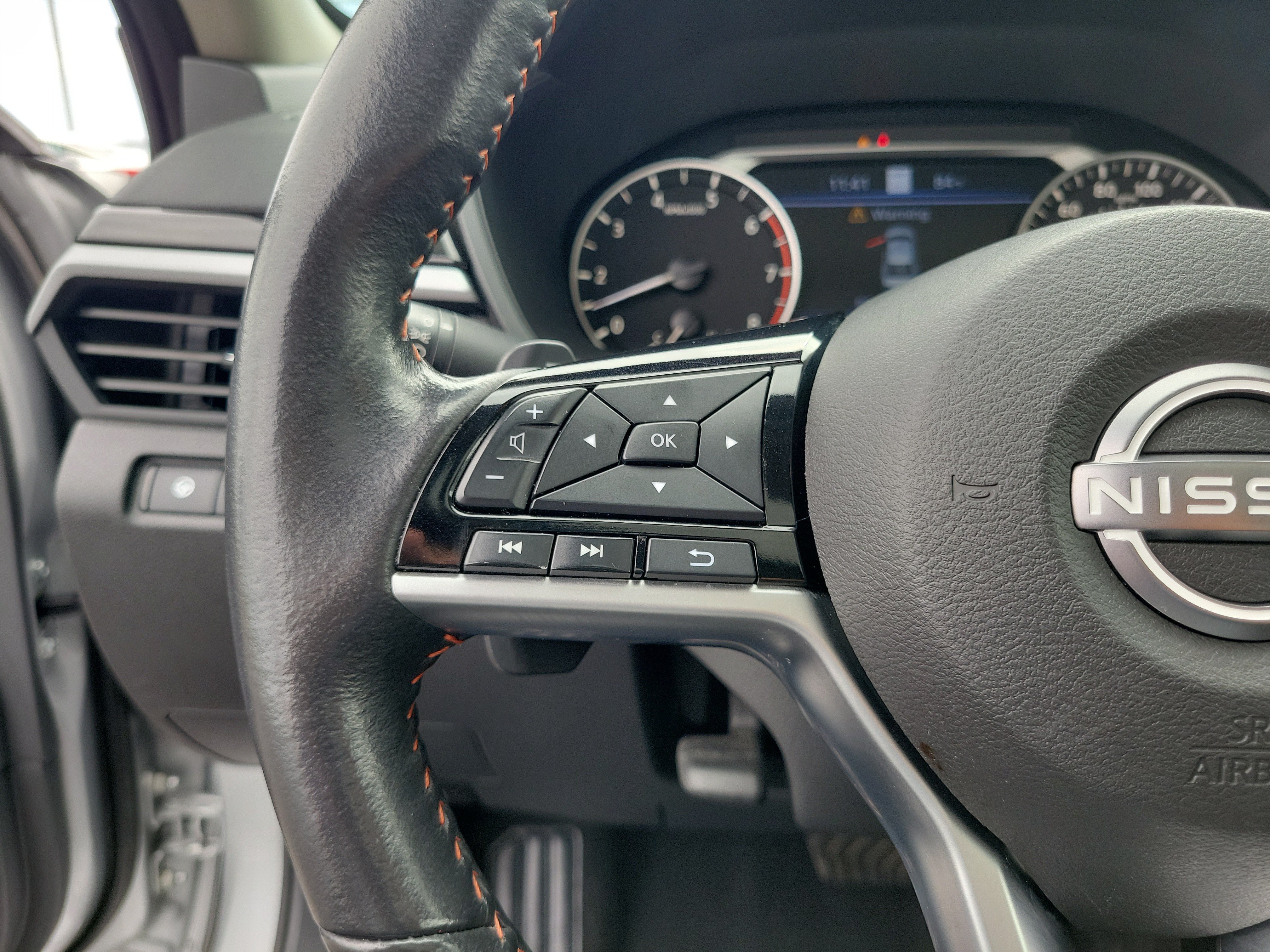 Certified 2023 Nissan Altima 2.0 SR FWD image 22