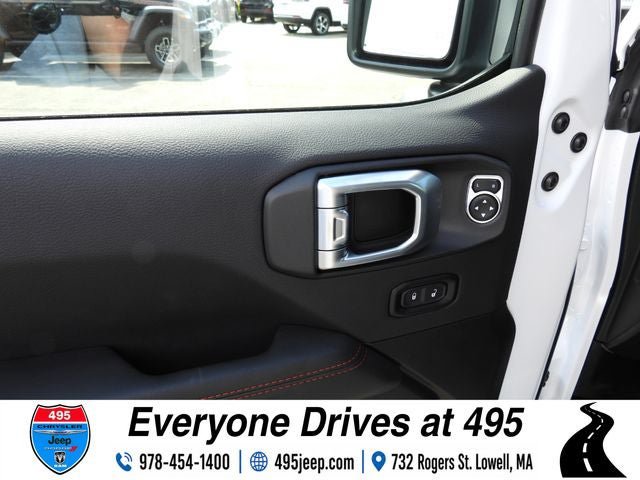 New 2026 Jeep Gladiator Rubicon w/ Steel Power Dome Hood Package AWD/4WD image 16