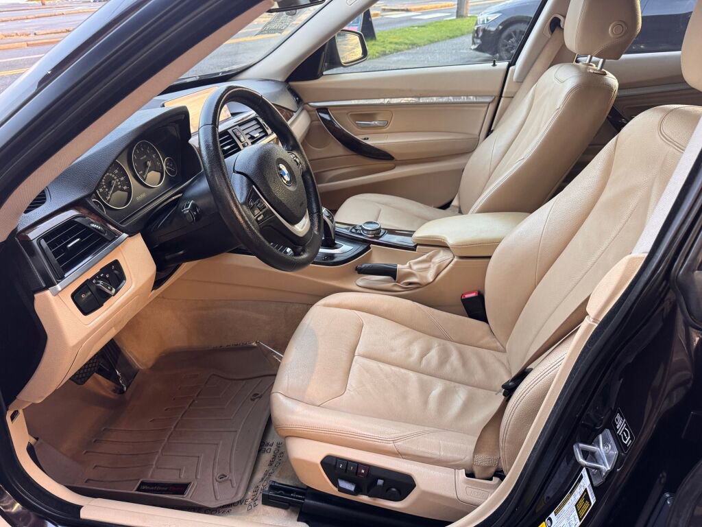 Used 2014 BMW 328i Gran Turismo xDrive AWD/4WD image 12