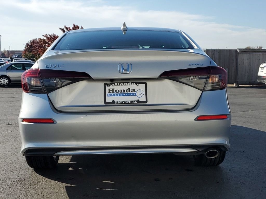 Used 2025 Honda Civic Sport image 5
