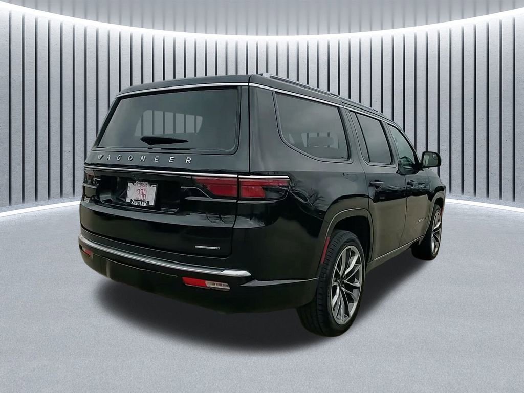Certified 2024 Jeep Wagoneer Series III w/ Premium Group I image 9