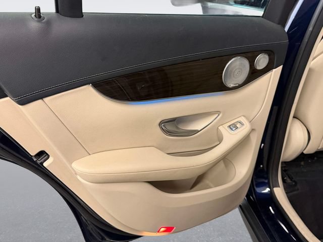 Used 2017 Mercedes-Benz GLC 300 4MATIC image 11