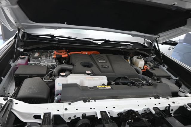 Used 2025 Toyota Tundra 1794 Edition AWD/4WD image 43