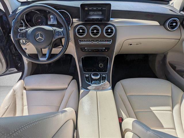 Used 2019 Mercedes-Benz GLC 300 4MATIC image 15