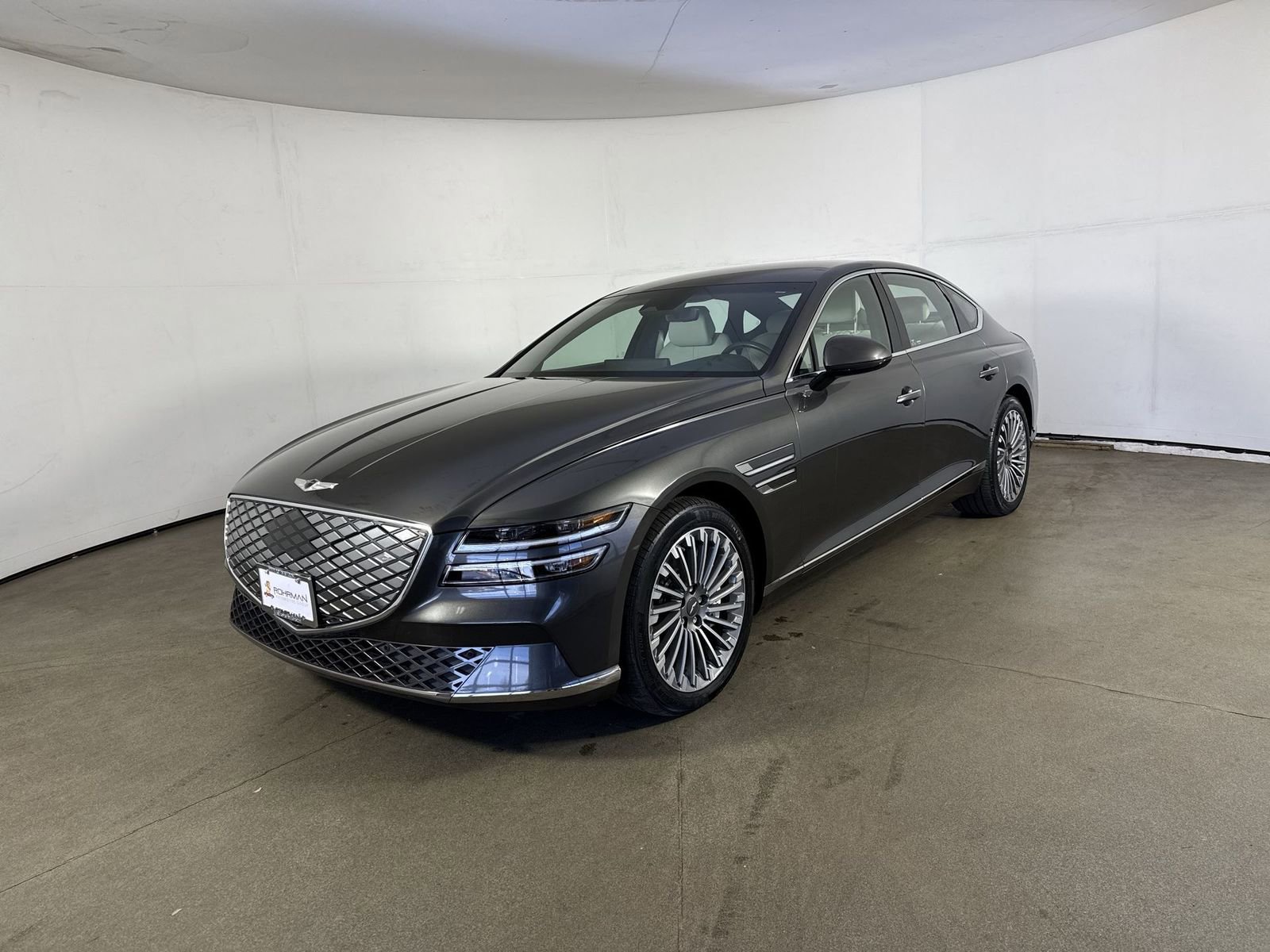 Used 2024 Genesis G80 image 2