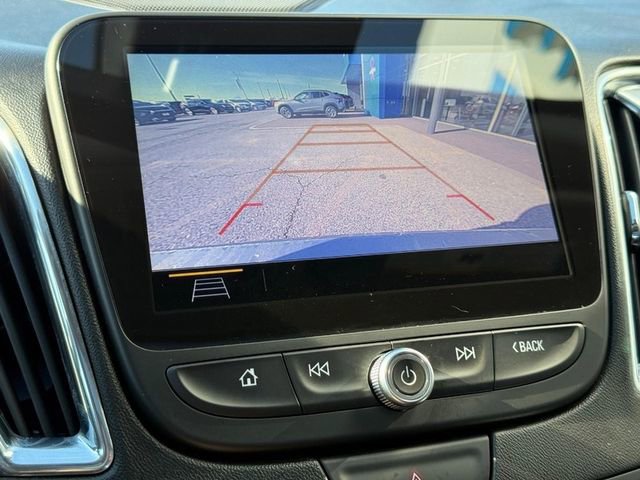 Certified 2019 Chevrolet Malibu Premier w/ Sun and Wheel Package image 18