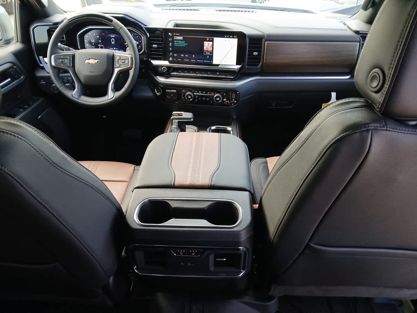 New 2026 Chevrolet Silverado 1500 High Country w/ High Country Premium Package AWD/4WD image 60
