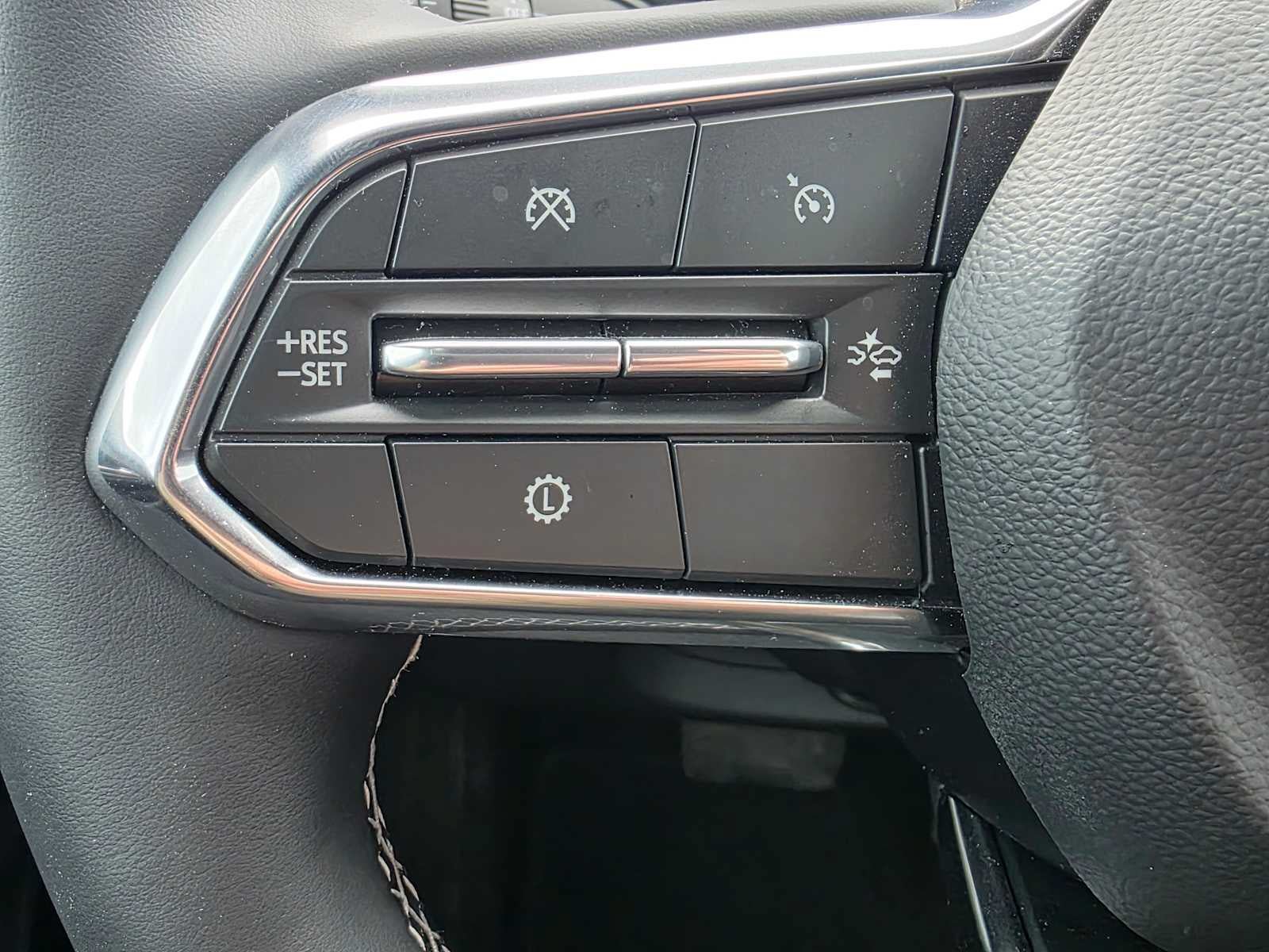 Used 2026 Chevrolet Traverse LT AWD/4WD image 31