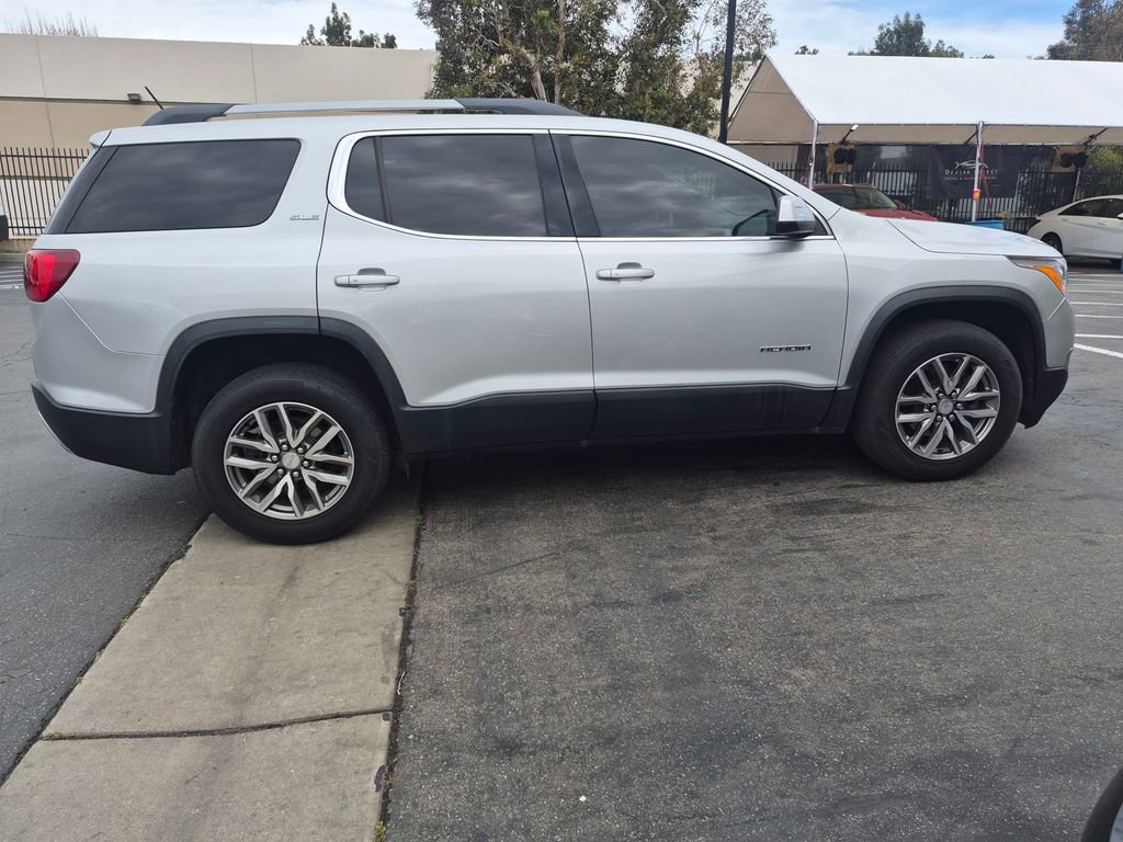 Used 2019 GMC Acadia SLE image 8