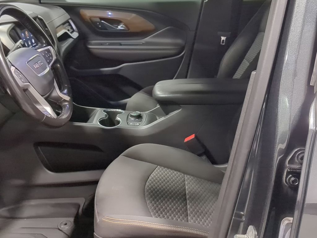 Used 2021 GMC Terrain SLE w/ Driver Convenience Package image 29