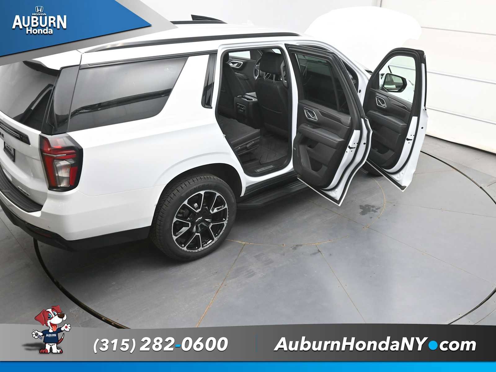 Used 2023 Chevrolet Tahoe RST AWD/4WD image 40