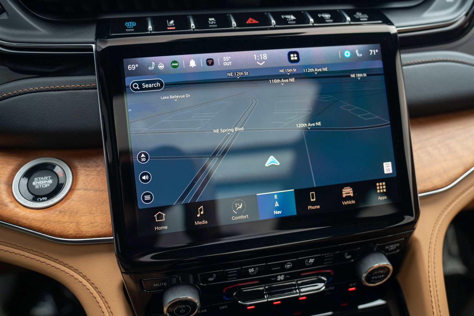 Used 2023 Jeep Grand Cherokee Summit image 17