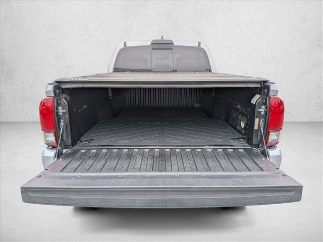 Used 2019 Toyota Tacoma TRD Sport AWD/4WD image 6