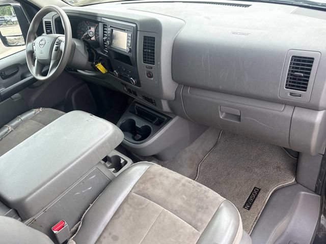 Used 2017 Nissan NV 3500 SV w/ SV Technology Package RWD image 14