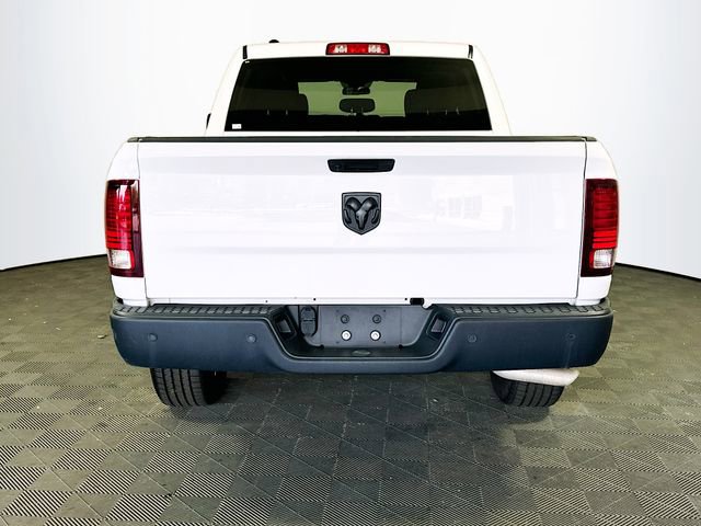 Used 2024 RAM 1500 Classic Warlock RWD image 7