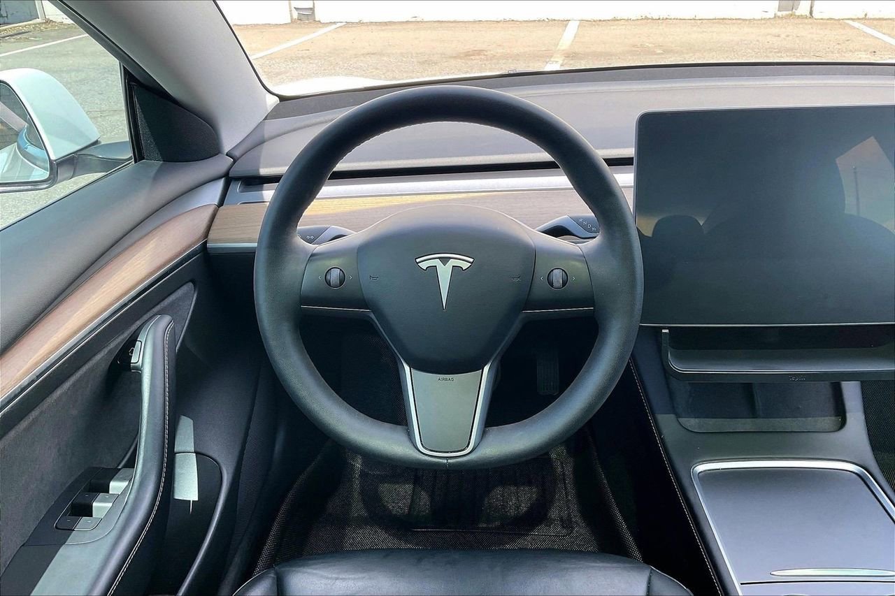 Used 2022 Tesla Model 3 Long Range image 10