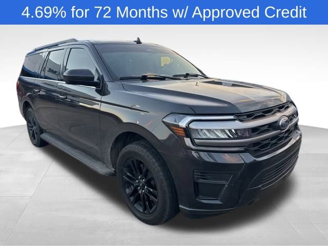 Used 2024 Ford Expedition Max XLT image 1