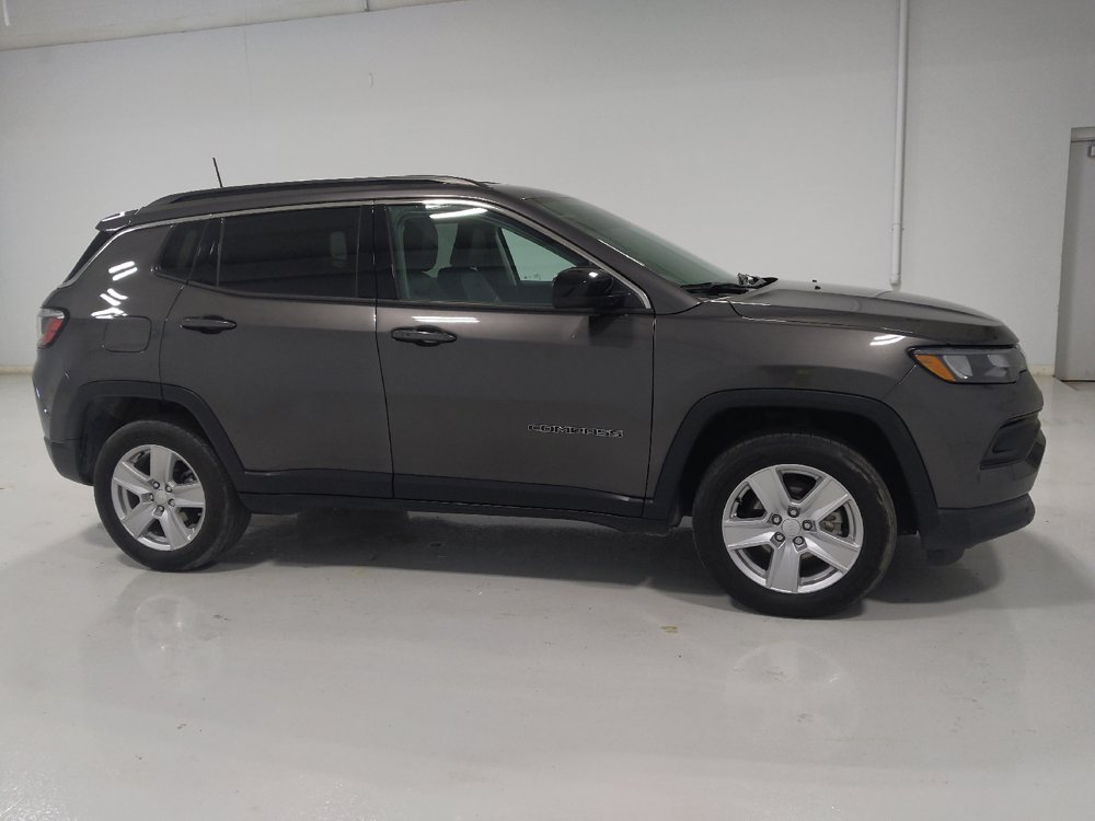 Used 2022 Jeep Compass Latitude w/ Convenience Group AWD/4WD image 11