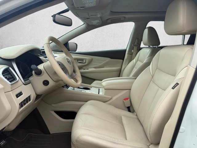 Used 2017 Nissan Murano Platinum w/ Platinum Technology Package FWD image 17
