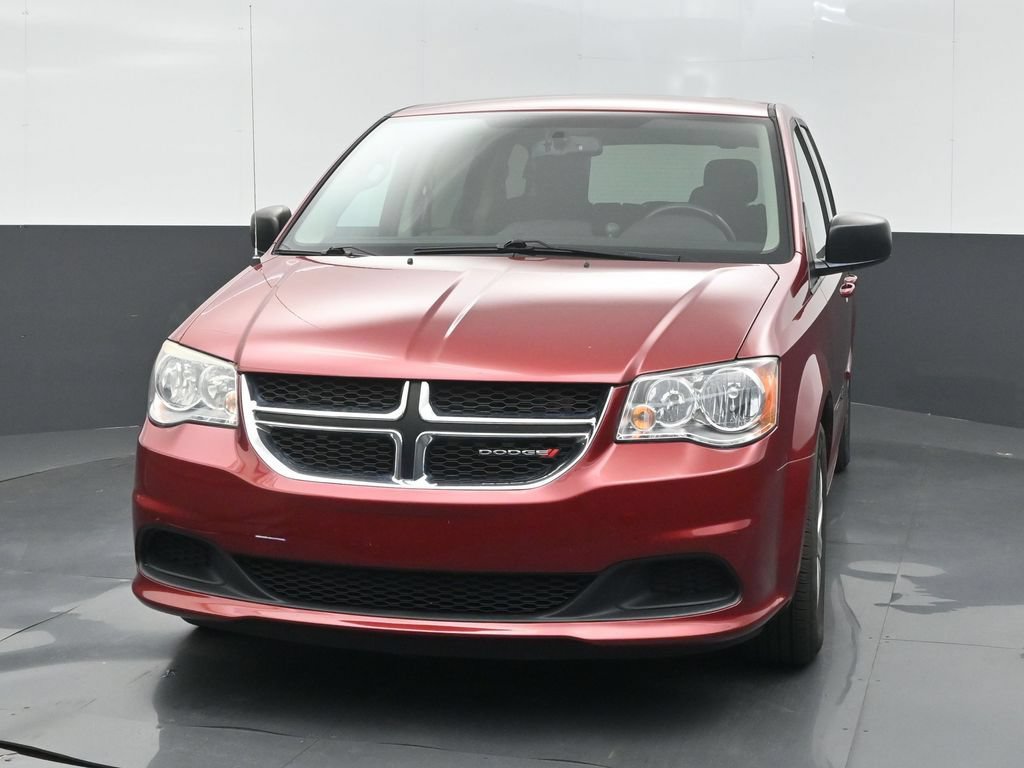 Used 2015 Dodge Grand Caravan SE w/ Quick Order Package 29E SE FWD image 2