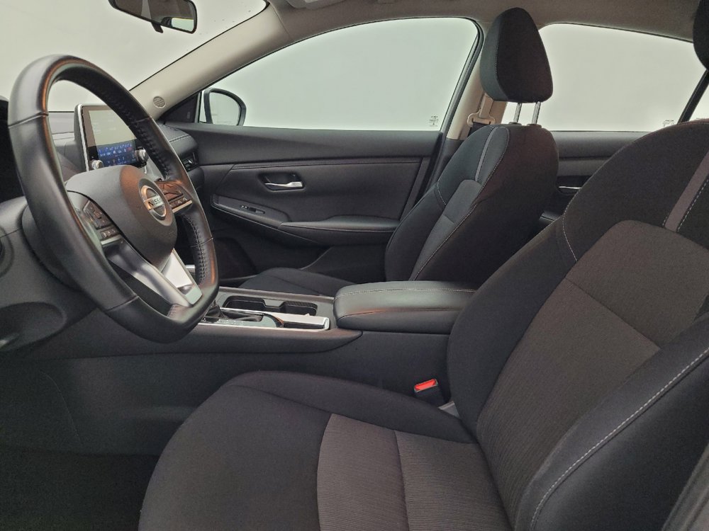 Used 2023 Nissan Sentra SV FWD image 17