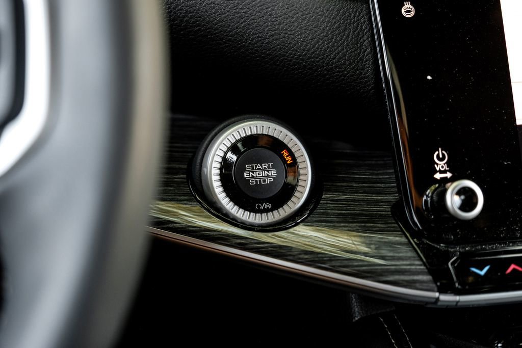 Used 2022 Jeep Wagoneer Series III image 29