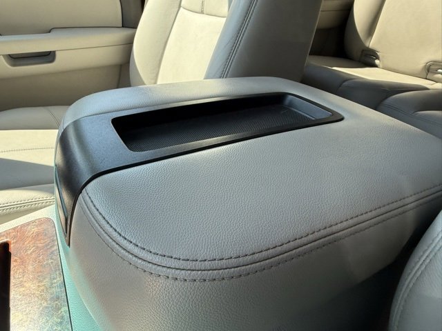 Used 2008 Chevrolet Avalanche LTZ w/ LTZ Preferred Equipment Group image 28