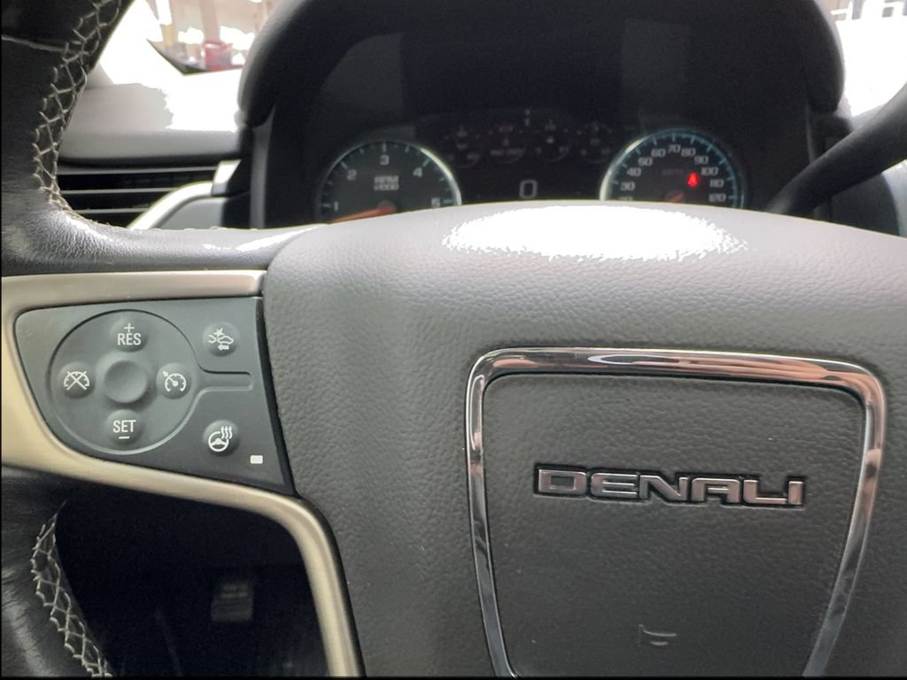 Used 2019 GMC Yukon XL Denali w/ Denali Ultimate Package RWD image 43
