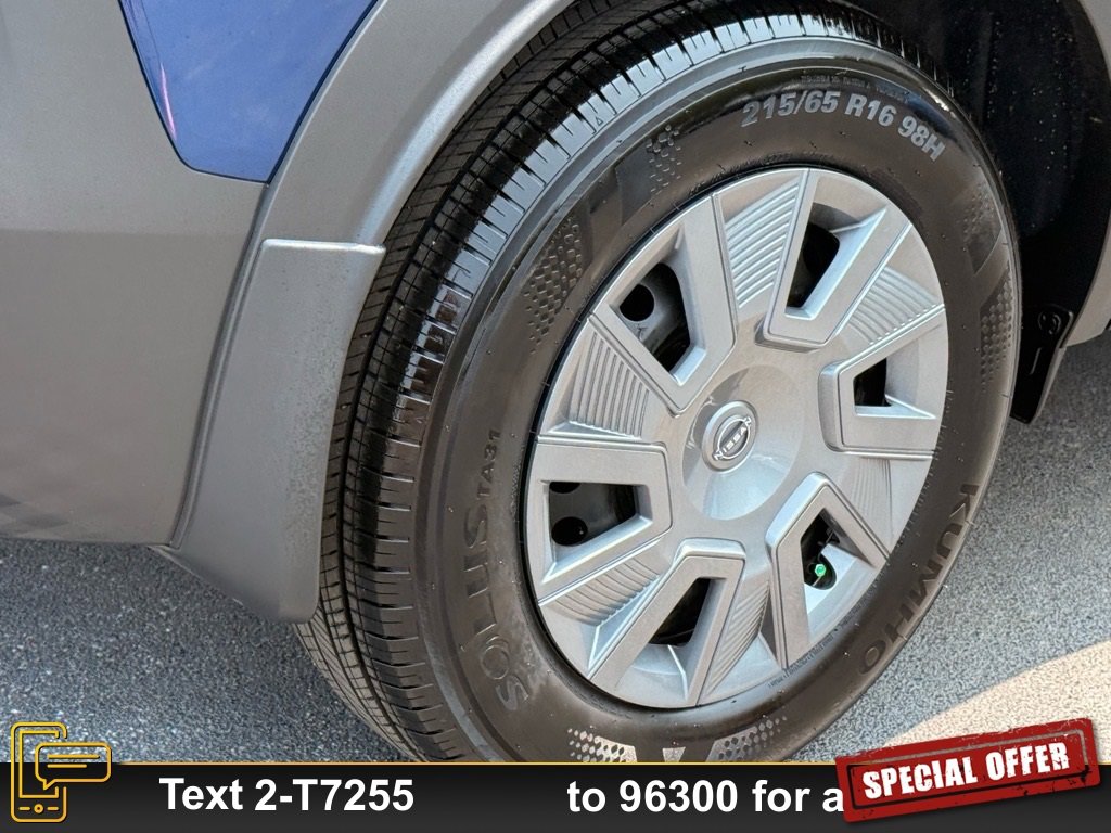 Used 2025 Nissan Kicks S image 25