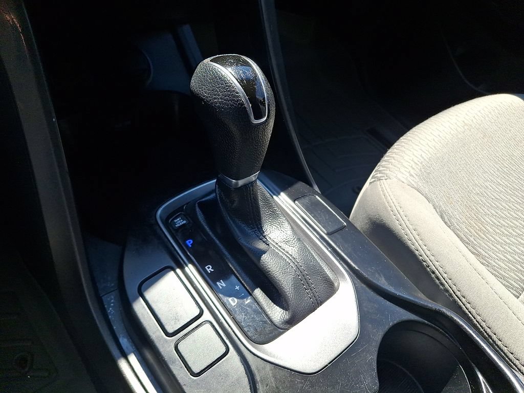 Used 2015 Hyundai Santa Fe Sport AWD/4WD image 15