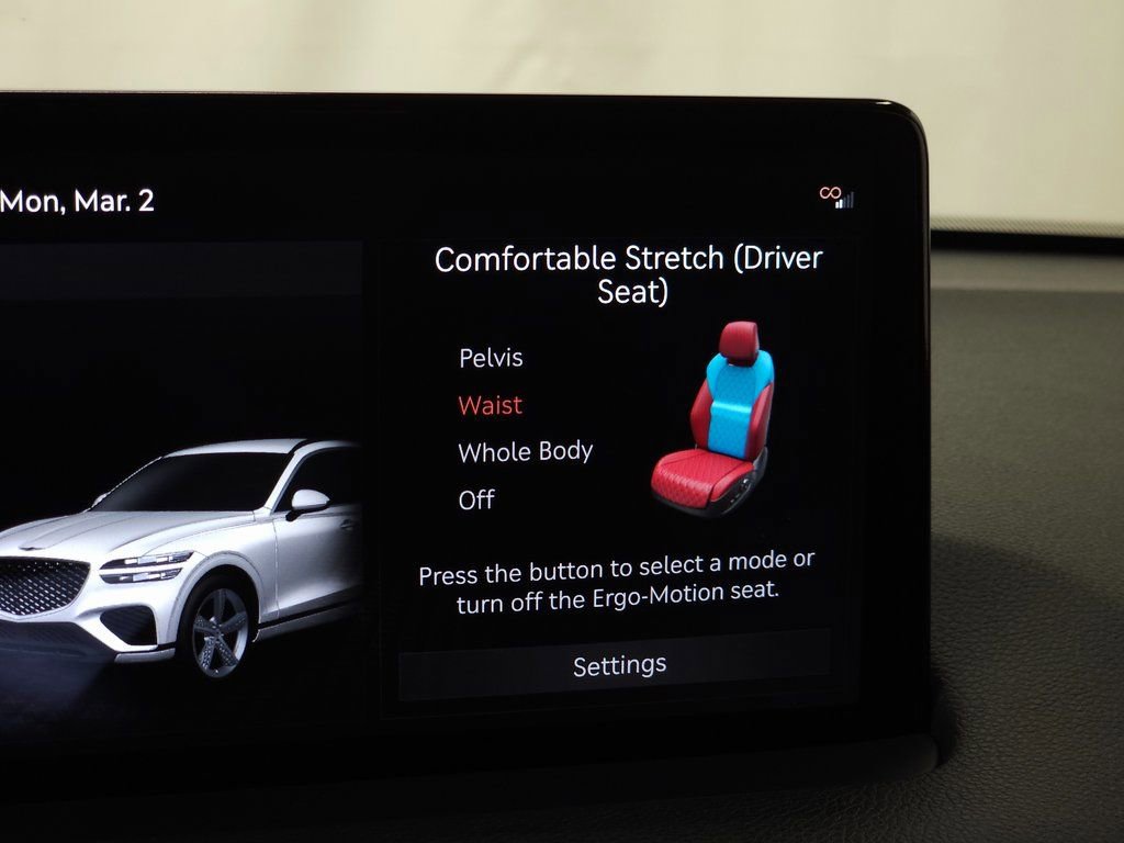 Used 2023 Genesis GV70 3.5T Sport image 32