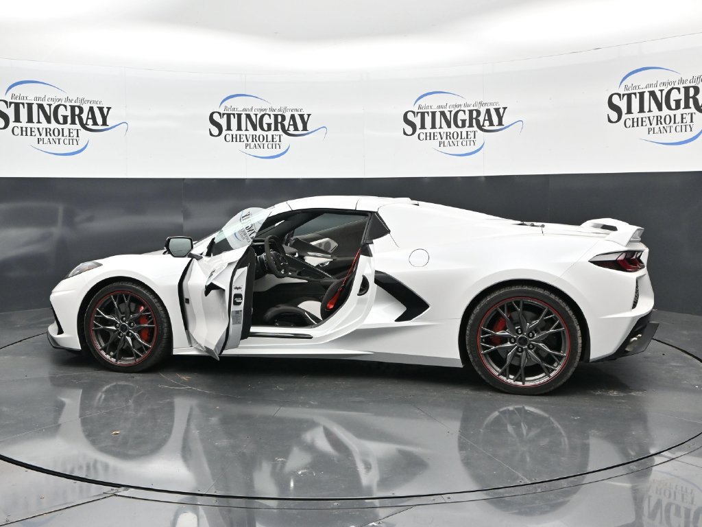 Used 2023 Chevrolet Corvette Stingray Premium Conv w/ Z51 Performance Package RWD image 37