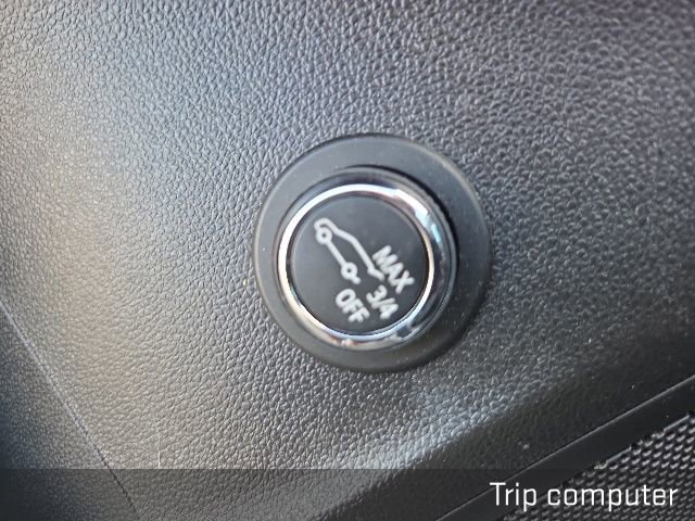 Used 2022 Buick Envision Preferred FWD image 31