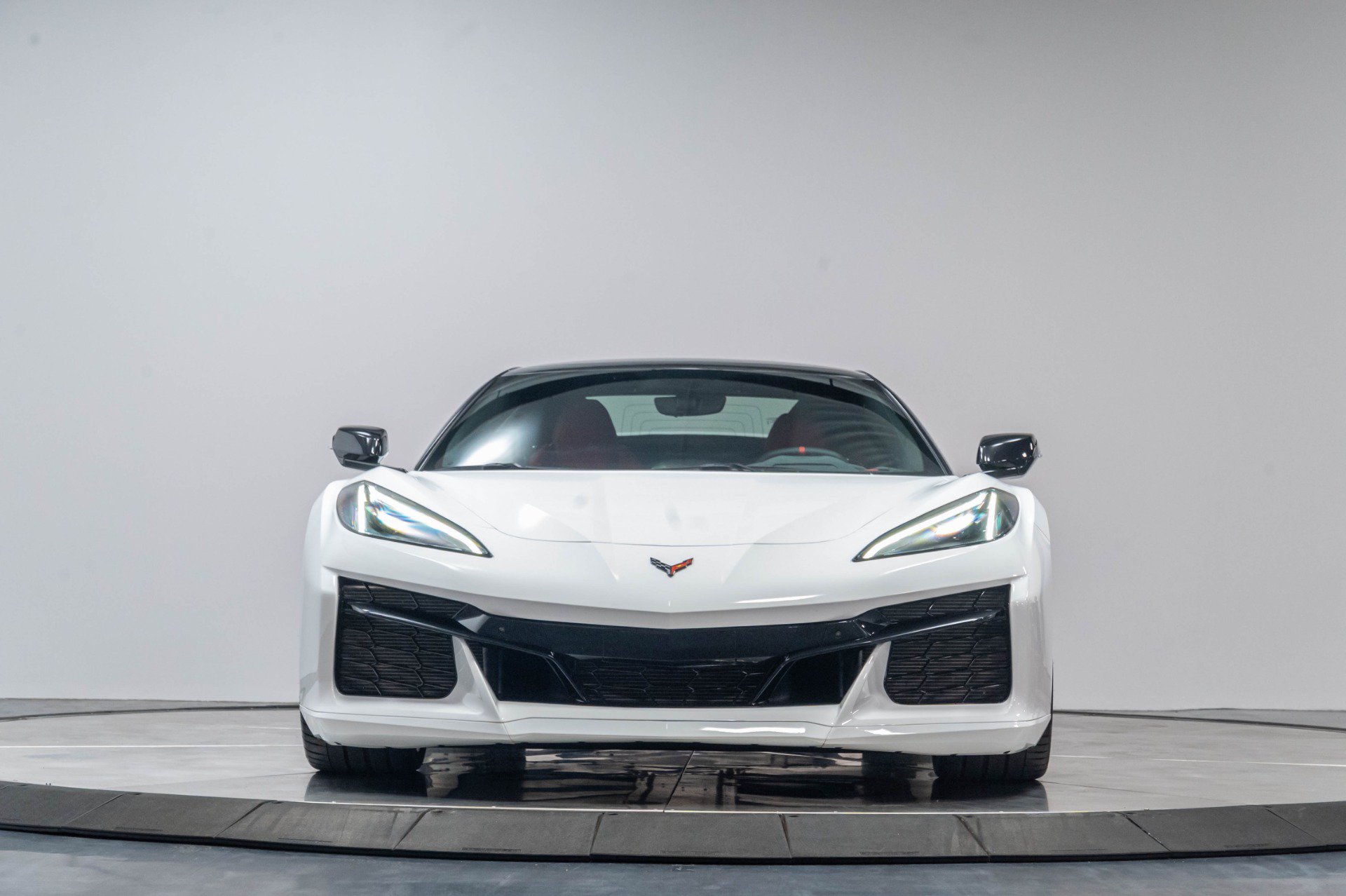 Used 2023 Chevrolet Corvette Z06 RWD image 36