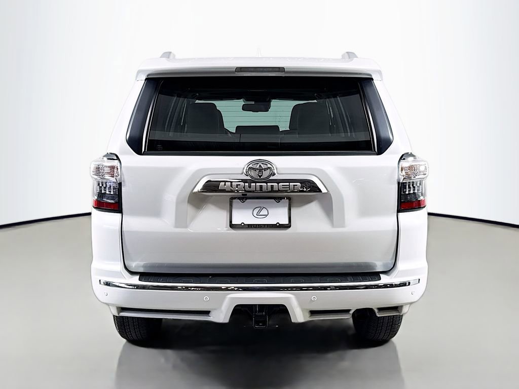 Used 2024 Toyota 4Runner Limited AWD/4WD image 6