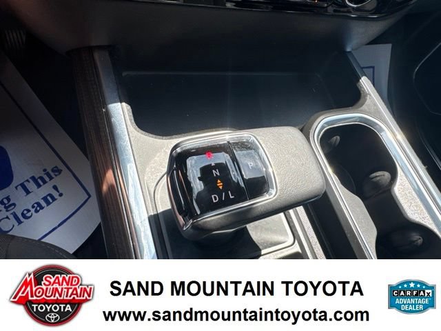 Used 2022 Chevrolet Silverado 1500 RST w/ Convenience Package II AWD/4WD image 19