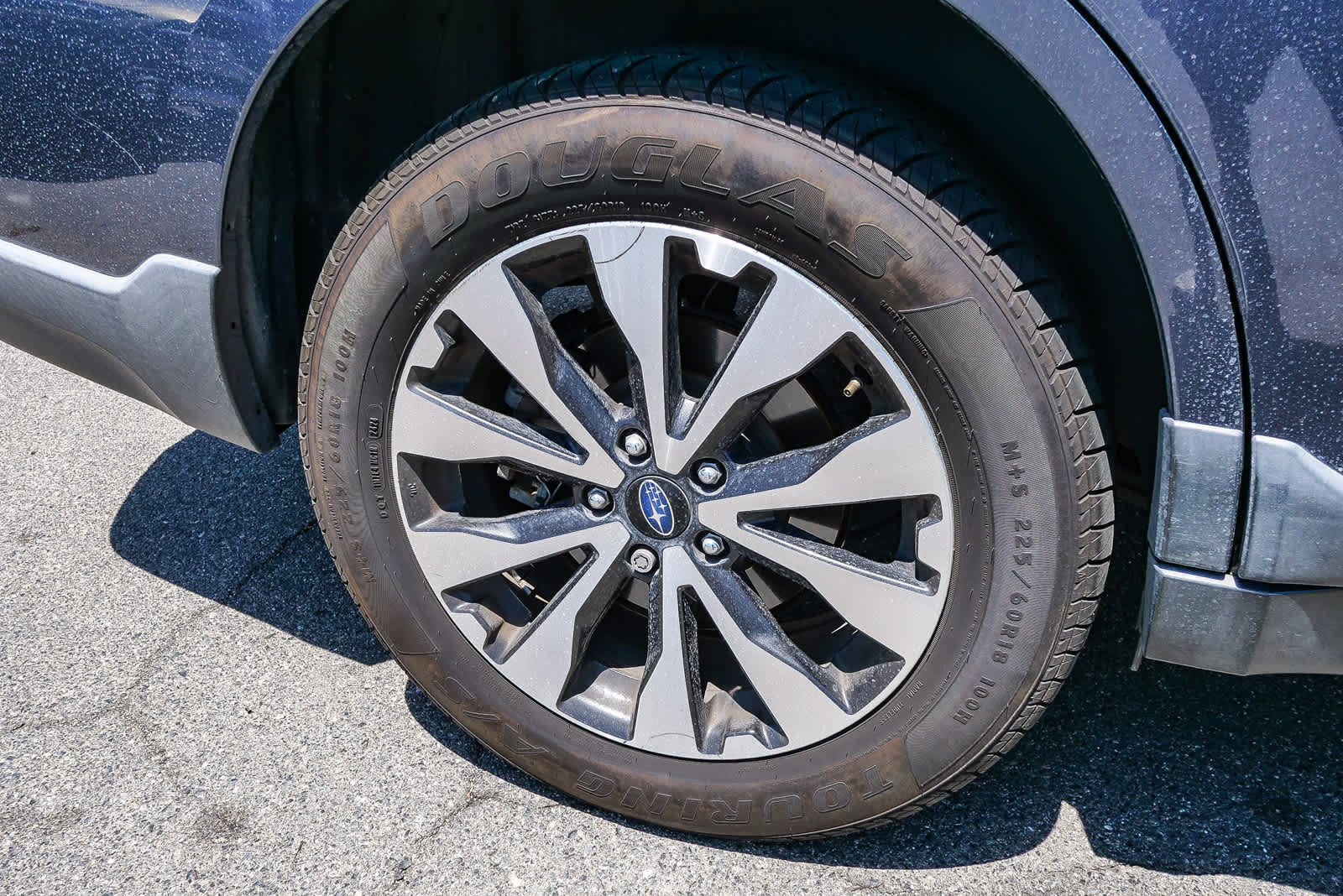 Used 2016 Subaru Outback 2.5i Limited AWD/4WD image 9