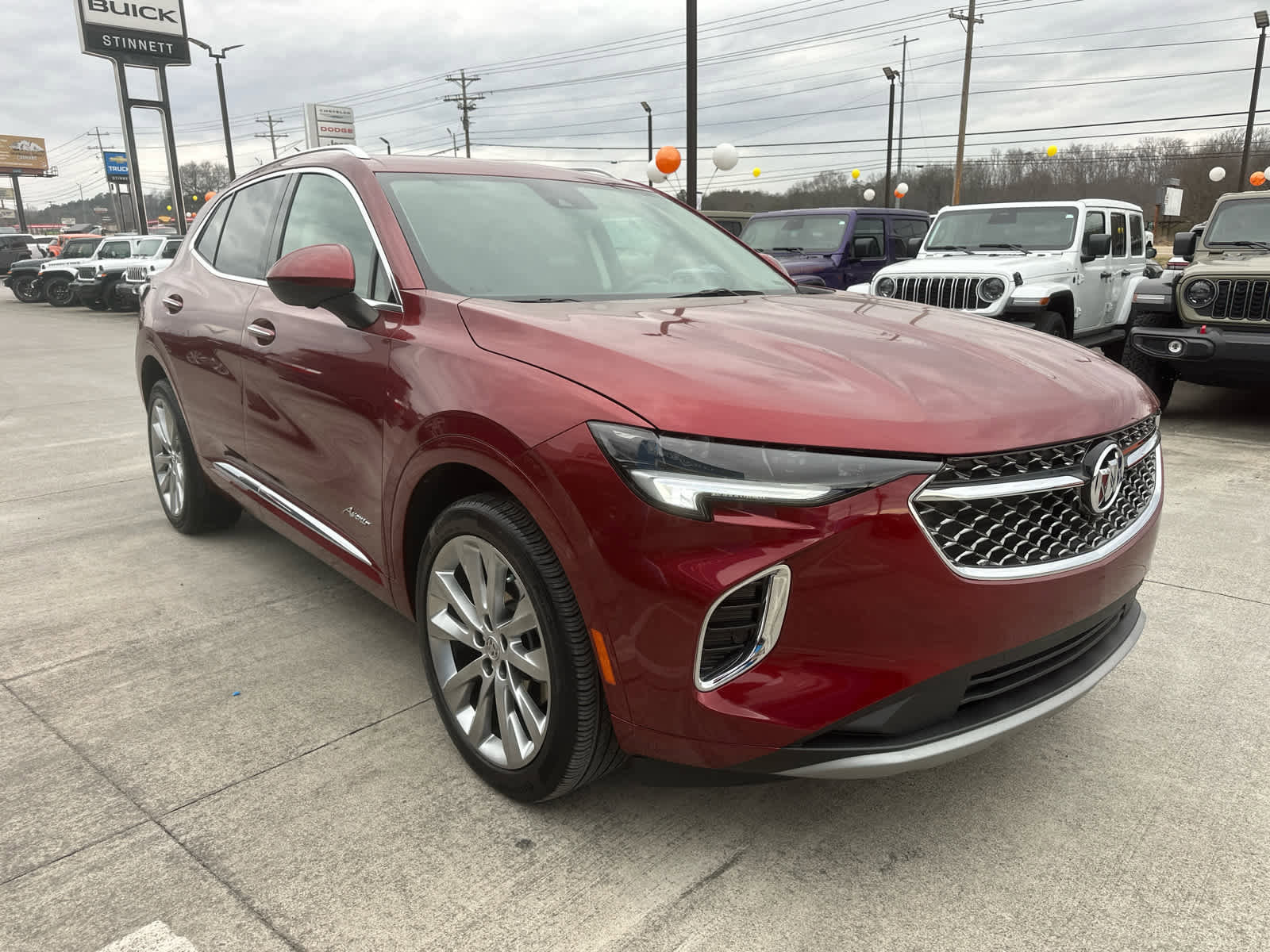 Used 2023 Buick Envision Avenir image 4